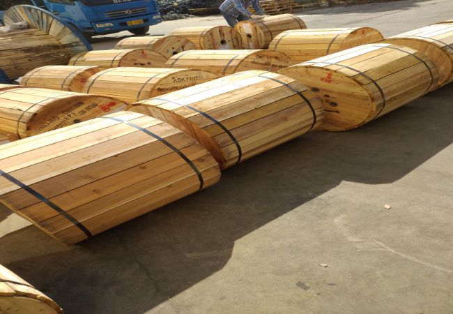 ADSS光纜,OPGW光纜,OPPC光纜,ADSS光纜價格,OPGW光纜廠家,光纜,電力光纜廠家,礦用光纜,湖南漢纜,湖南漢纜通信科技有限公司