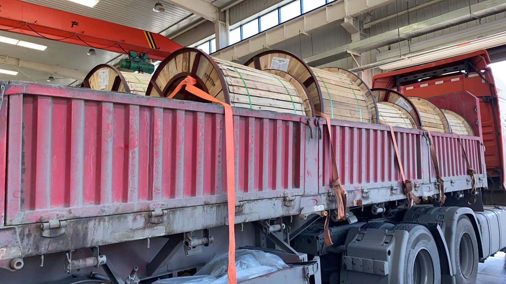 ADSS光纜,OPGW光纜,OPPC光纜,ADSS光纜價格,OPGW光纜廠家,光纜,電力光纜廠家,礦用光纜,湖南漢纜,湖南漢纜通信科技有限公司